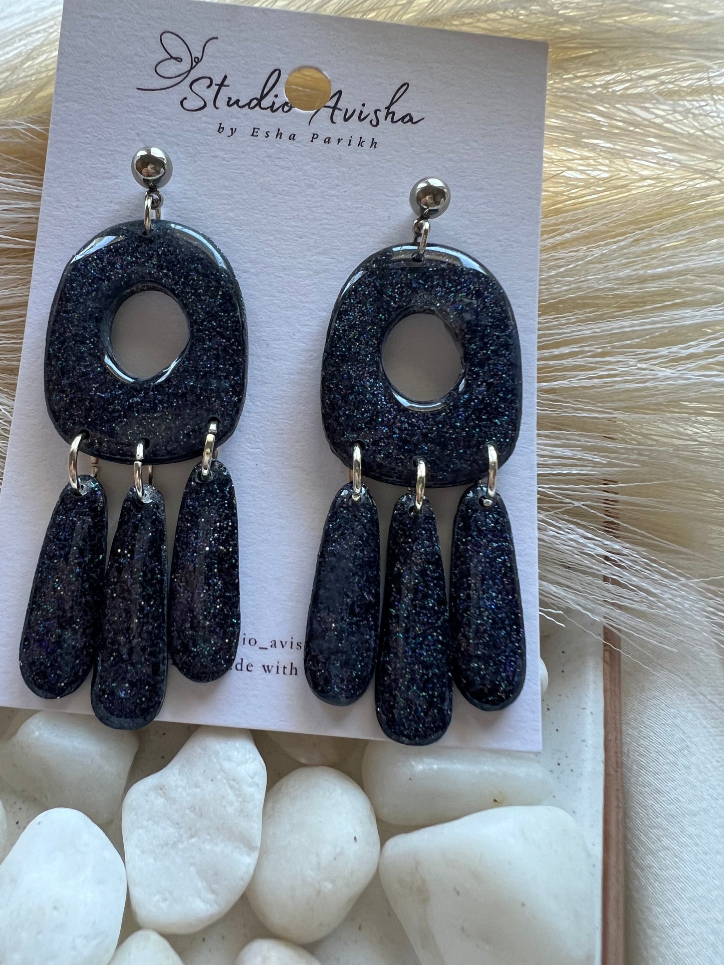 Black Sparkle Earring